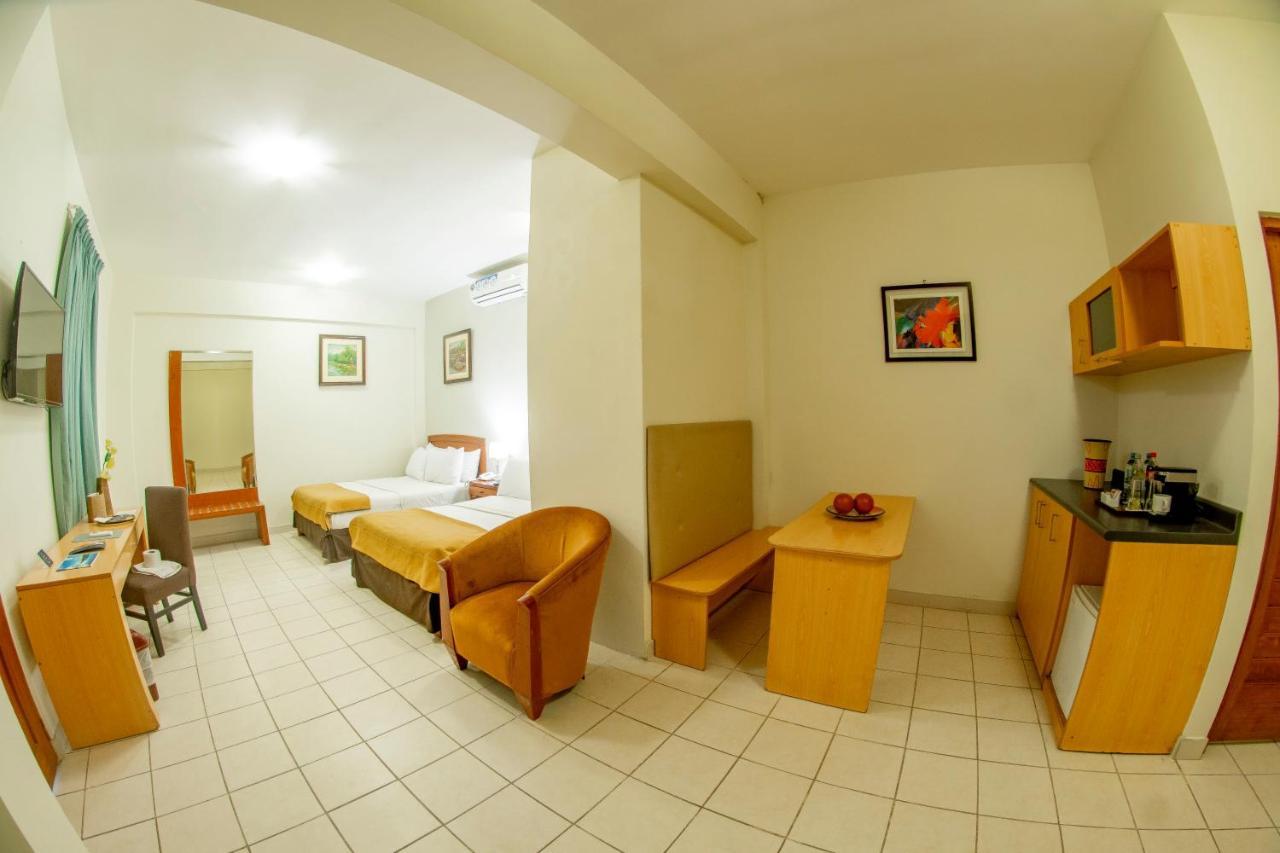 El Dorado Express Hotel Iquitos Esterno foto